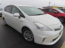 2011 Toyota PRIUS α