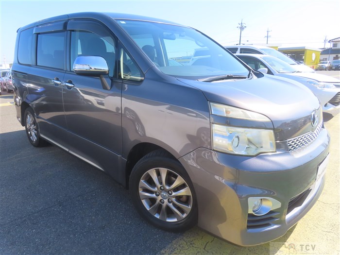 2012 Toyota Voxy