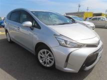 2015 Toyota PRIUS α