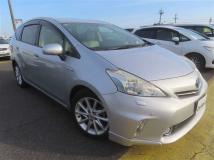 2012 Toyota PRIUS α