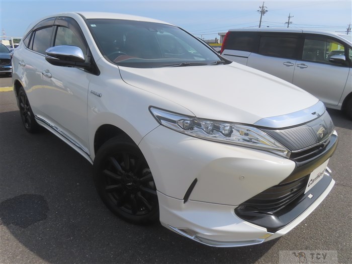 2019 Toyota Harrier Hybrid