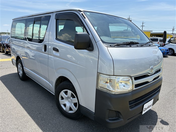2011 Toyota Hiace Van