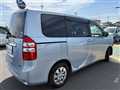 2011 Toyota Noah