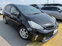 2013 Toyota PRIUS α