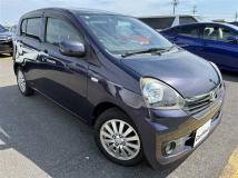 2016 Daihatsu Mira Es