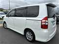 2011 Toyota Noah