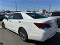 2013 Toyota Crown Hybrid