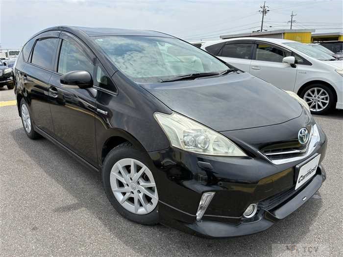 2012 Toyota PRIUS α