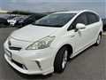 2013 Toyota PRIUS α