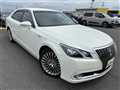 2014 Toyota Crown Majesta