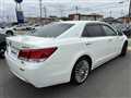 2014 Toyota Crown Majesta
