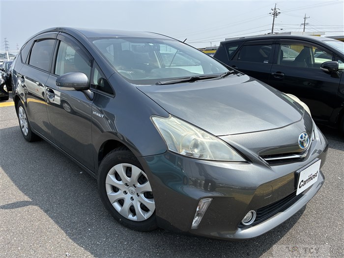 2012 Toyota PRIUS α