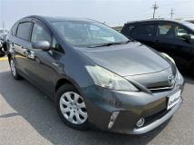 2012 Toyota PRIUS α