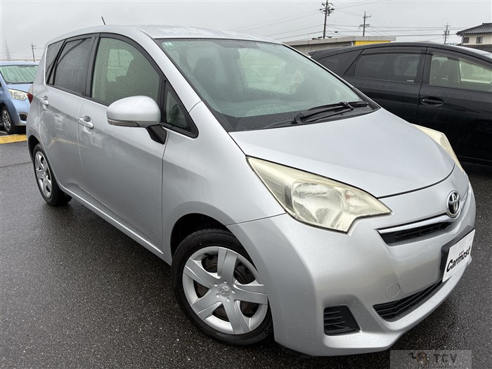 2012 Toyota Ractis