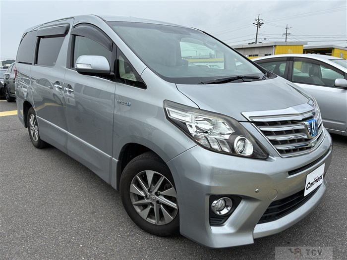 2014 Toyota Alphard Hybrid