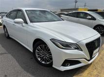 2021 Toyota Crown Hybrid