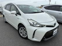 2017 Toyota PRIUS α