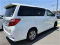 2013 Toyota Alphard Hybrid