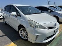 2012 Toyota PRIUS α