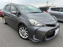 2016 Toyota PRIUS α