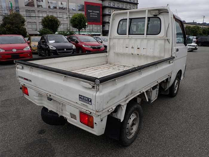 Daihatsu Hijet Truck 1999 photo 3