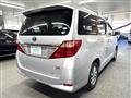 2012 Toyota Alphard Hybrid