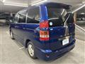 2003 Toyota Noah