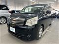 2013 Toyota Noah