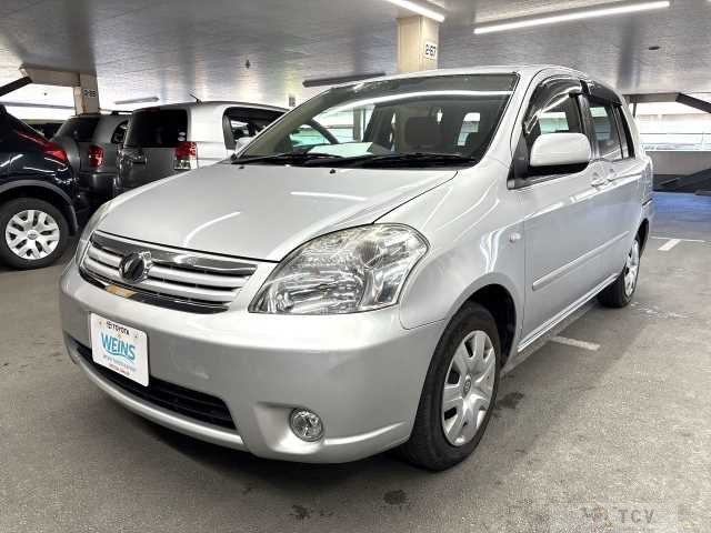 2009 Toyota Raum