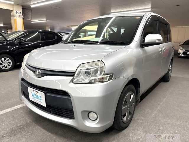 2015 Toyota Sienta