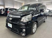 2012 Toyota Noah