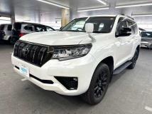 2022 Toyota Land Cruiser Prado