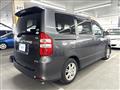 2011 Toyota Noah