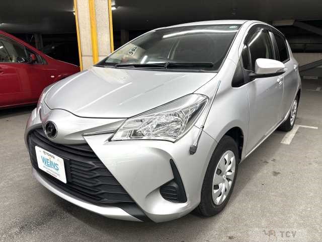 2017 Toyota Vitz