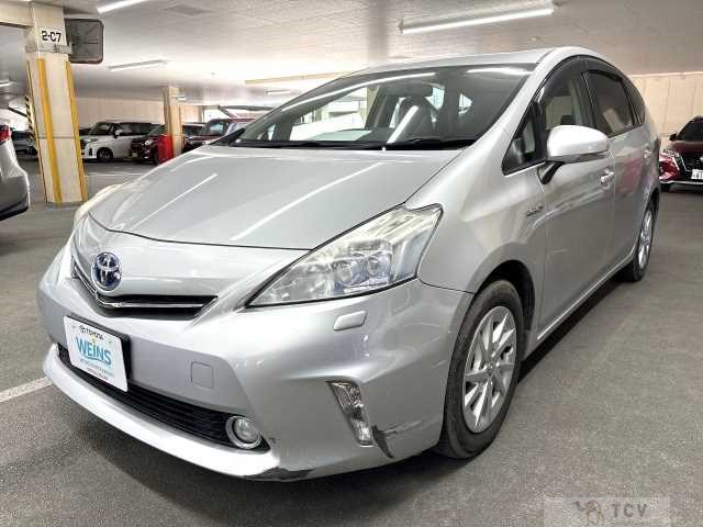 2011 Toyota PRIUS α