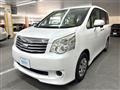 2011 Toyota Noah