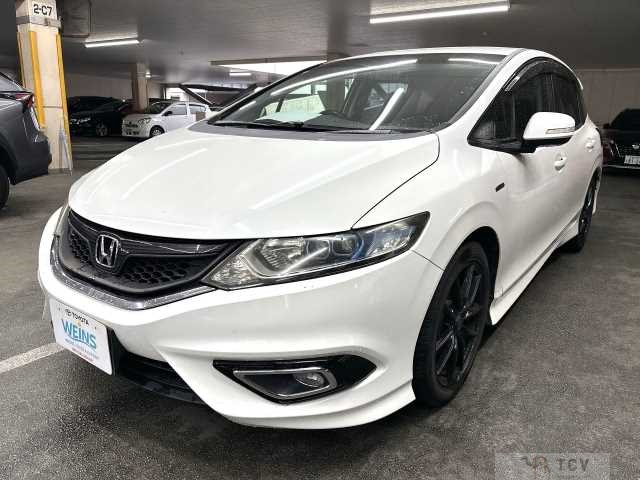 2015 Honda Jade