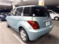 2003 Toyota IST