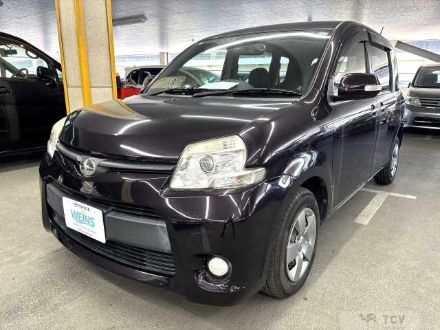 2013 Toyota Sienta