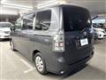 2010 Toyota Voxy