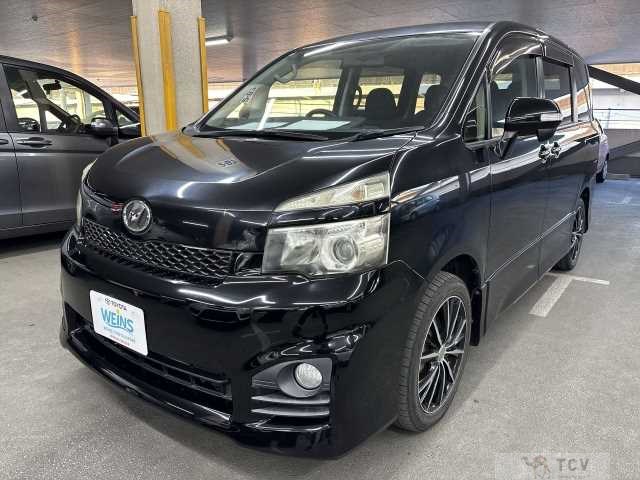 2010 Toyota Voxy