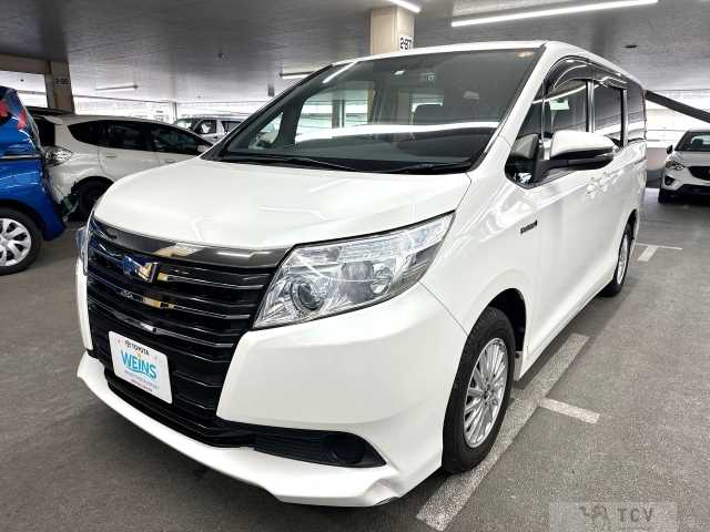 2015 Toyota Noah