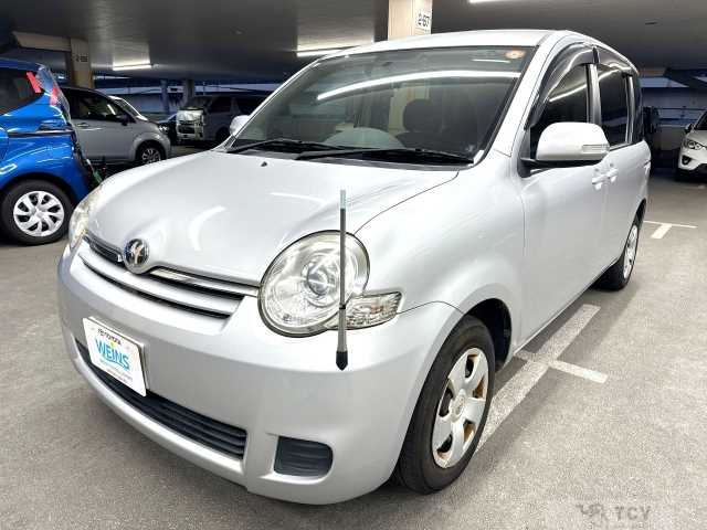 2015 Toyota Sienta