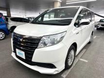 2015 Toyota Noah