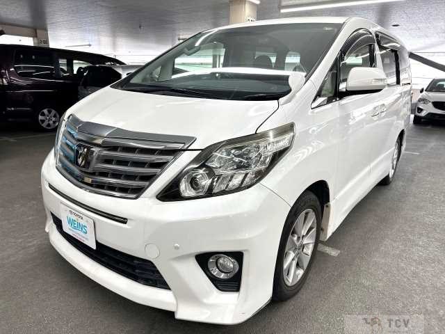 2013 Toyota Alphard