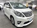 2013 Toyota Alphard