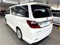 2013 Toyota Alphard
