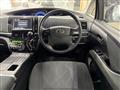 2012 Toyota Estima Hybrid