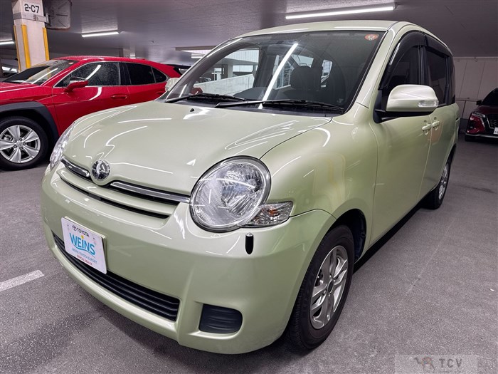 2013 Toyota Sienta
