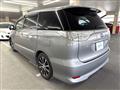 2012 Toyota Estima Hybrid